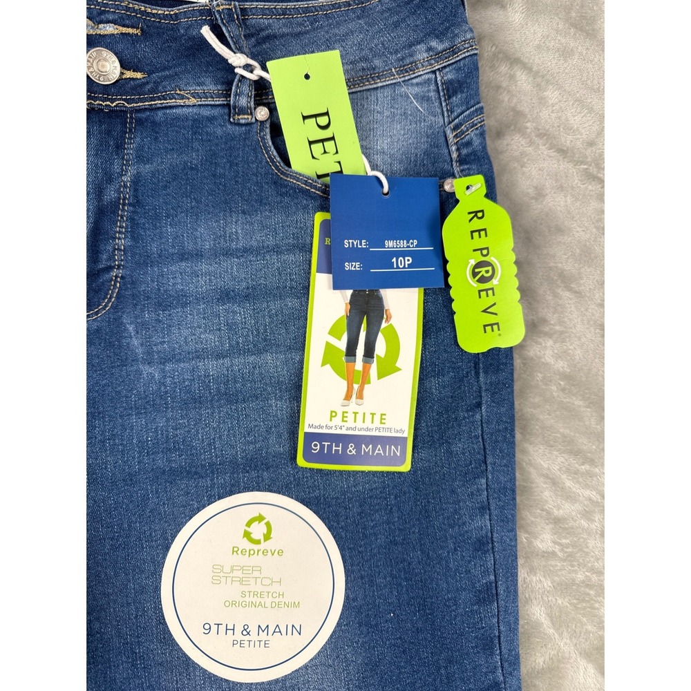9th & Main Petite Curvy Capri Jeans Blue Super Stretch Repreve NWT 10P 9M6588-CP